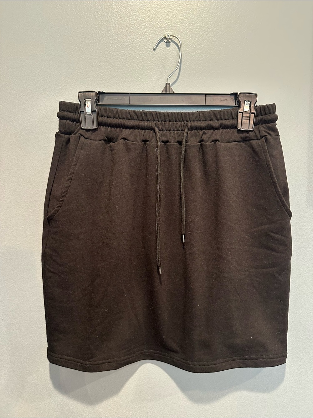 SHEIN Black Drawstring Mini Skirt with Pockets